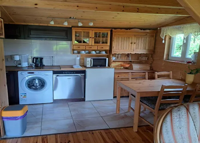 Feriehus In Koscierzyna With Nearby Dobrogoszcz